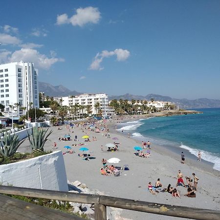 Apartamentos Turisticos Fercomar Nerja Exterior foto