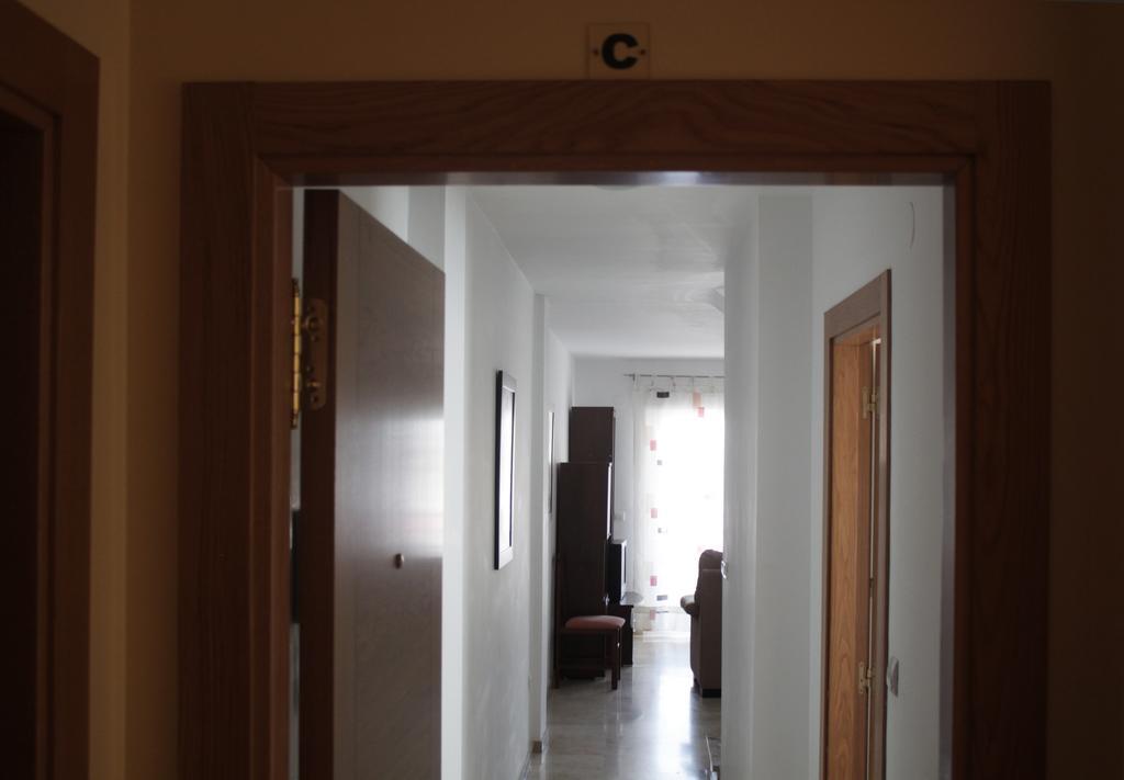 Apartamentos Turisticos Fercomar Nerja Cameră foto