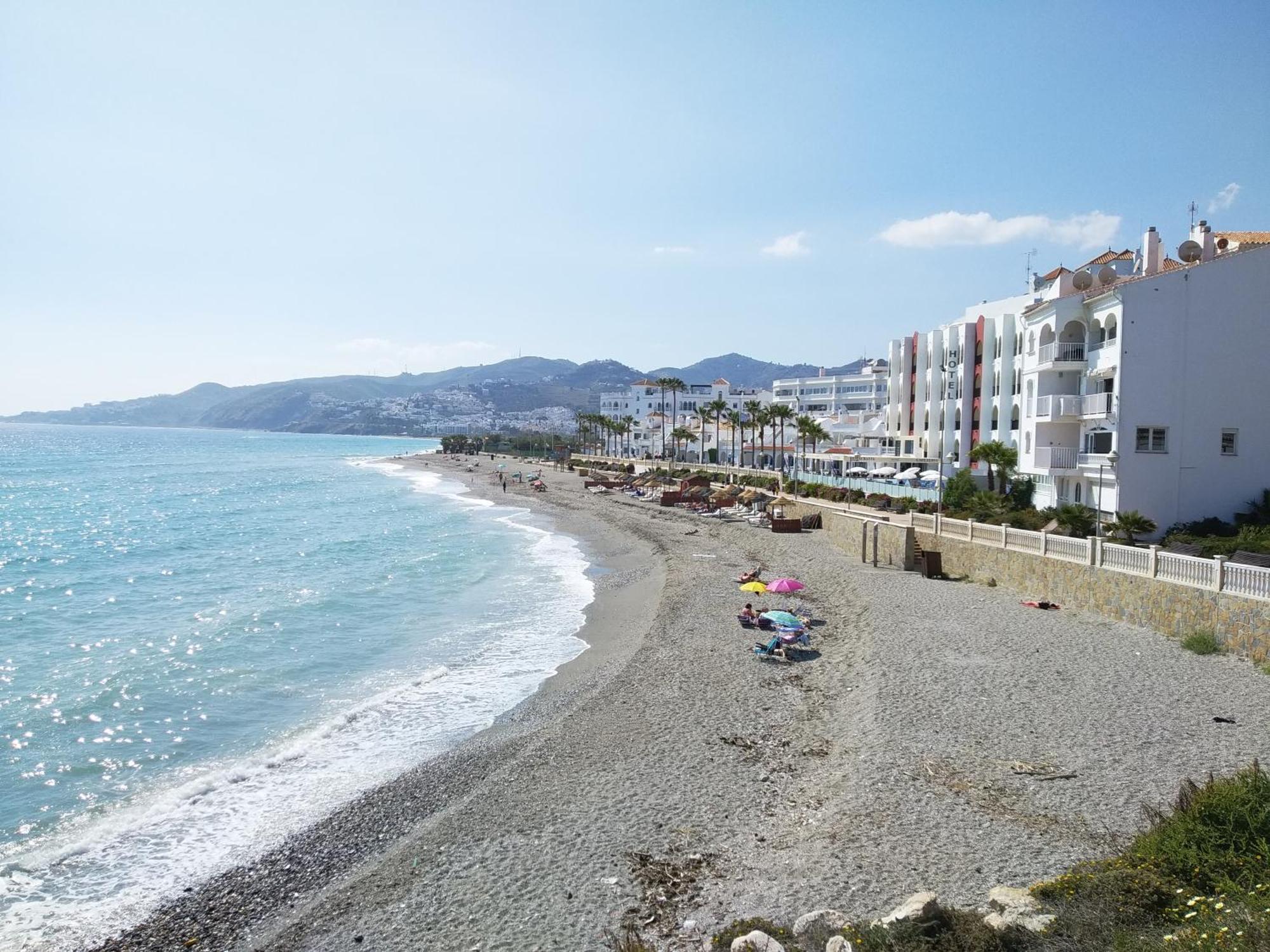 Apartamentos Turisticos Fercomar Nerja Exterior foto